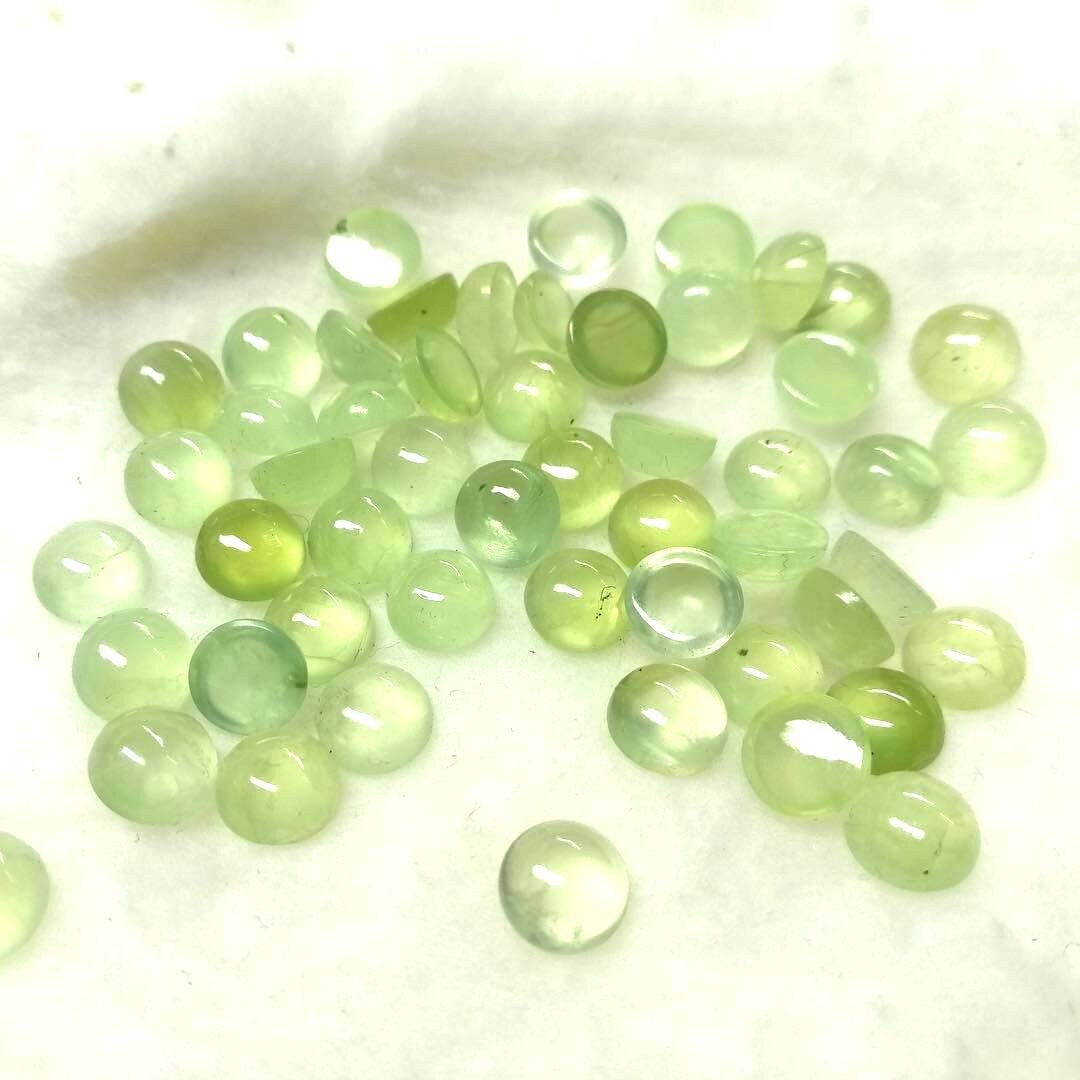 10pc 3mm Prehnite Cabochon: Mint Green Round Gemstone