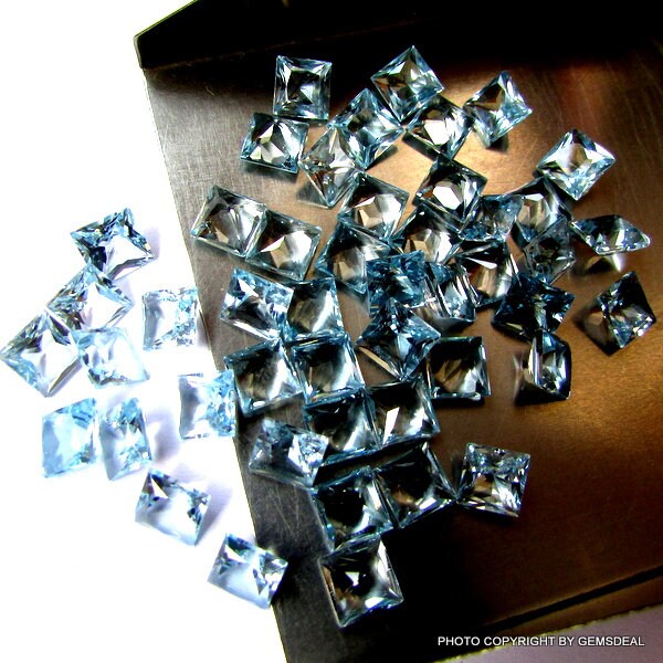 5 Sky Blue Topaz Gemstones: 5mm Princess Cut AAA